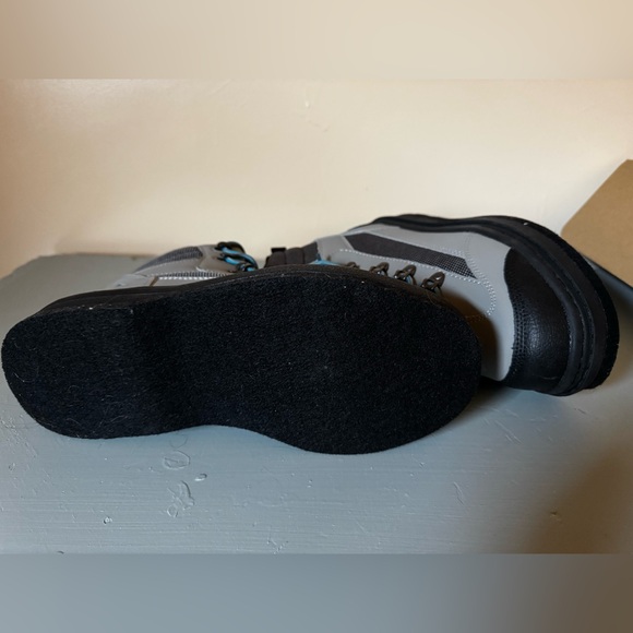 NEW Frogg Toggs Women's Hellbender Wading Boots Felt Sole w/ Bonus Wading Socks - Picture 3 of 8